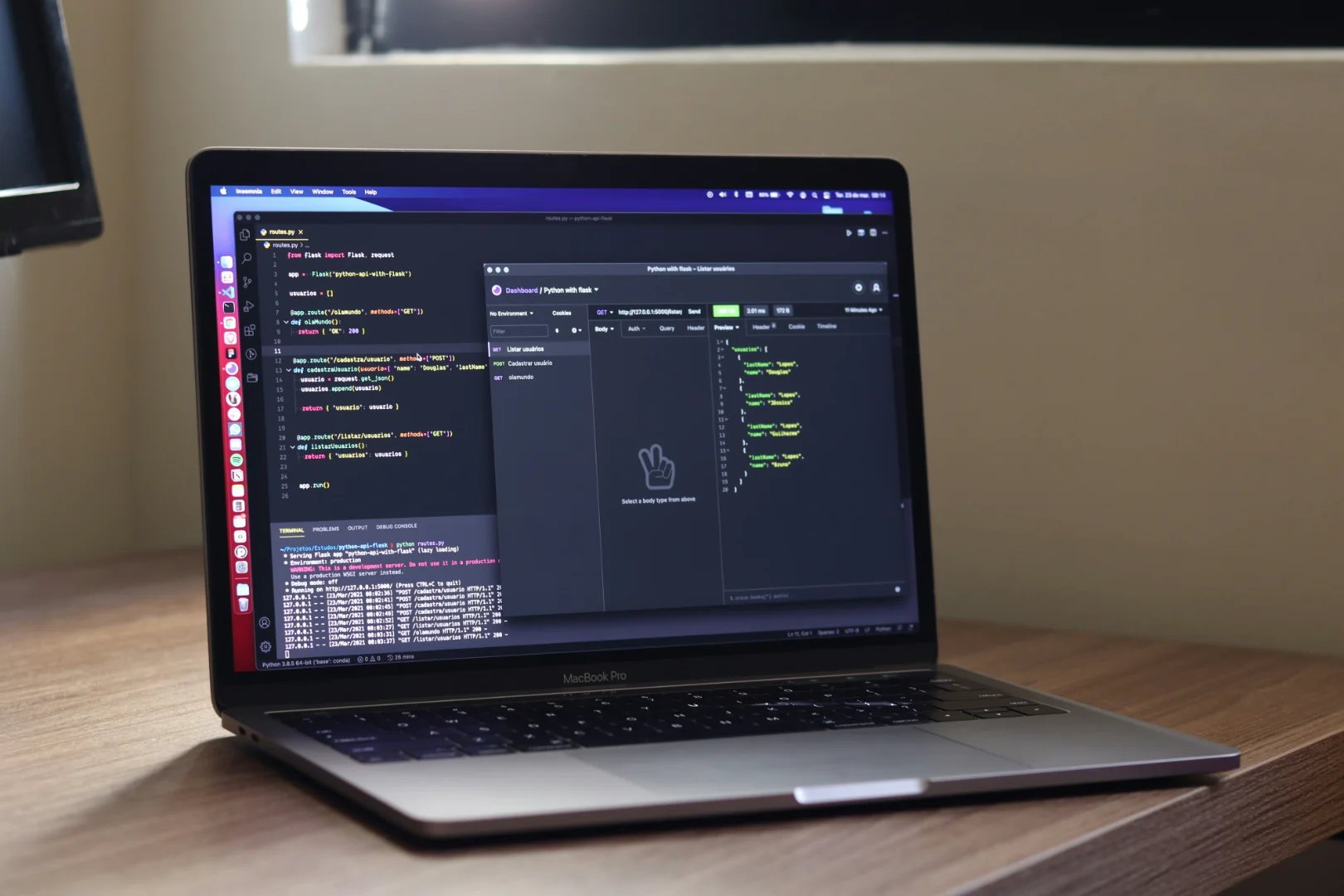 Integraciones API: Cómo construir agentes de voz con IA en Famulor que realmente resuelven tareas