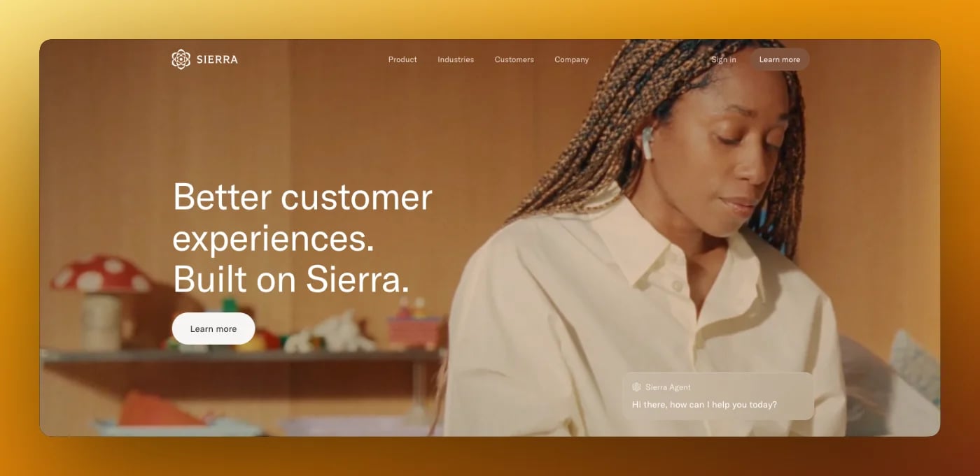Famulor vs Sierra : Comparatif 2026 des plateformes d'IA vocale